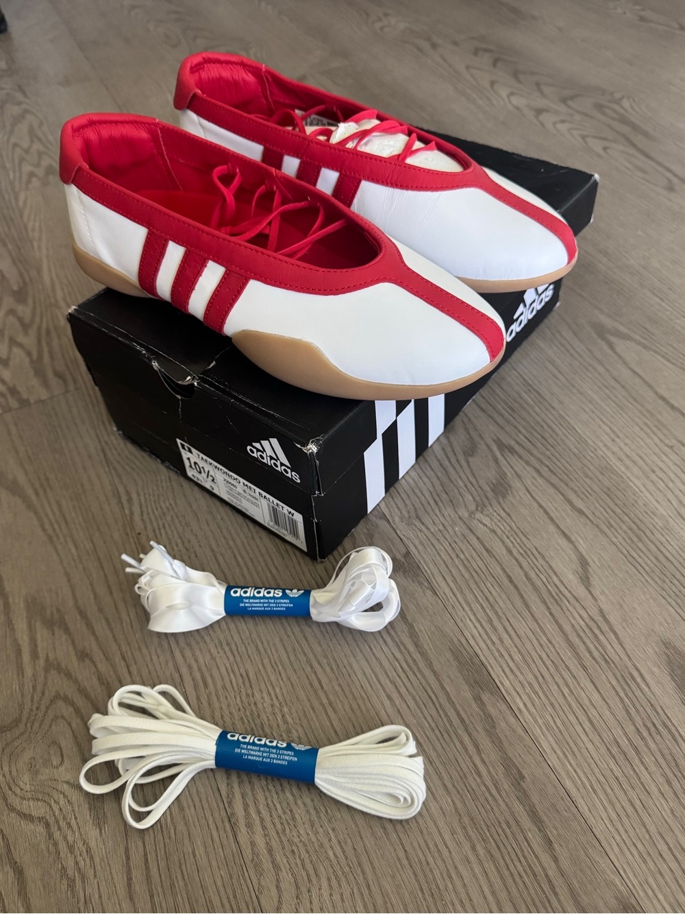 Adidas Orignals Taekwondo Mei Ballet Flat Red Sneakerinas - Picture 11 of 11